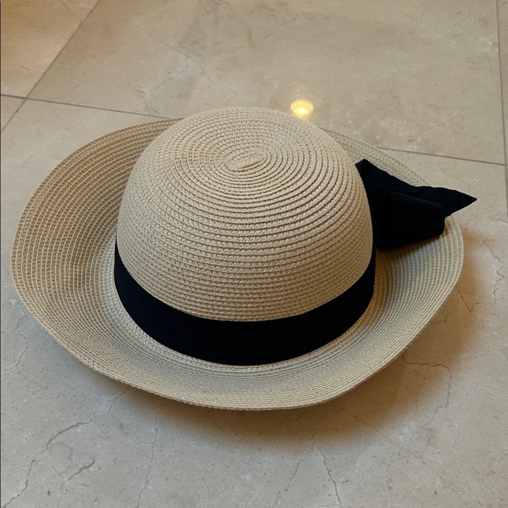 Elegant Cream Sun Hat with Black Ribbon
